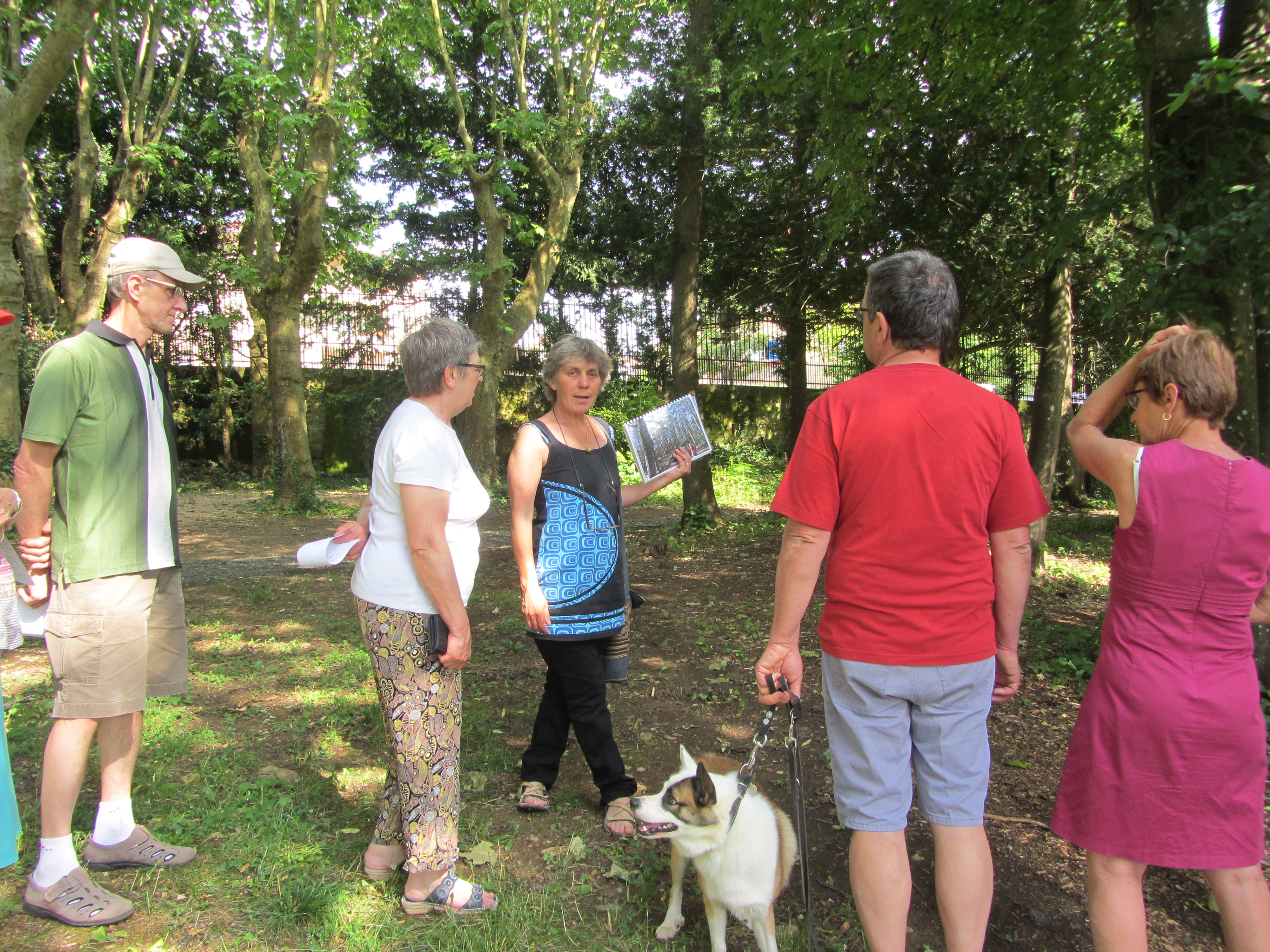 Parc du clos Pichat, les visiteurs juin 2015