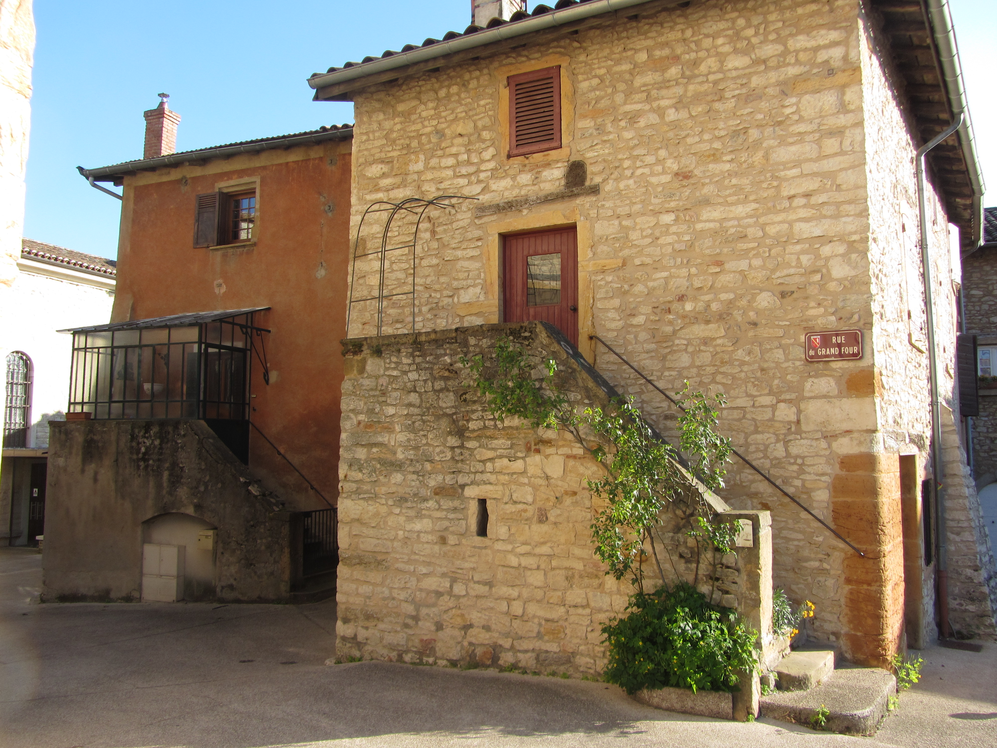 Chazay-d'Azergues, maisons beaujolaises